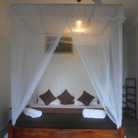 Lazy Bear Lodge 埃拉 客房 照片